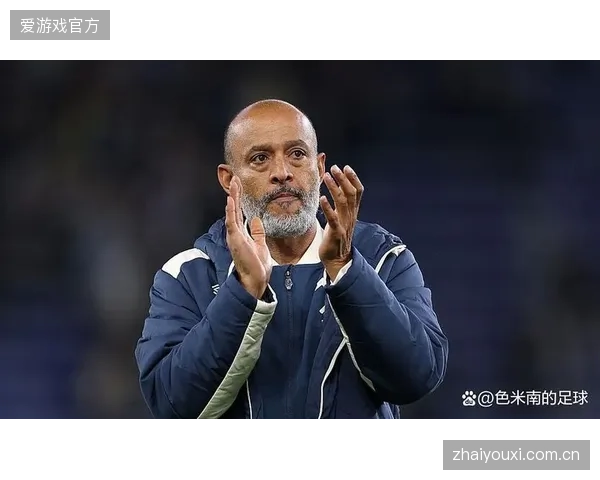 西汉姆联脆弱的防守体系被对手反复利用，尤其在客场的表现更是球队的致命伤